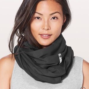 Lululemon Vinyasa Scarf